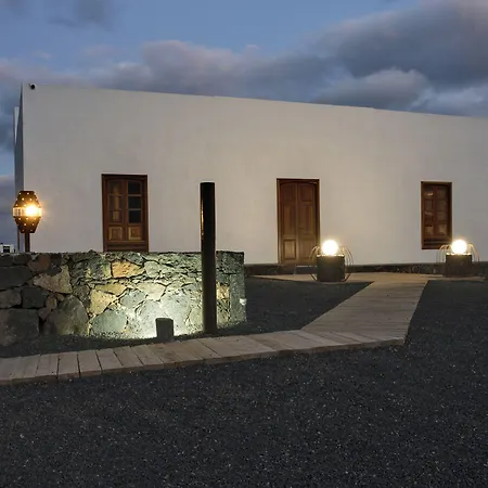 Isolina Boutique - Adults Recommended Hotell