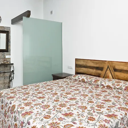 Isolina Boutique - Adults Recommended Hotell 4*