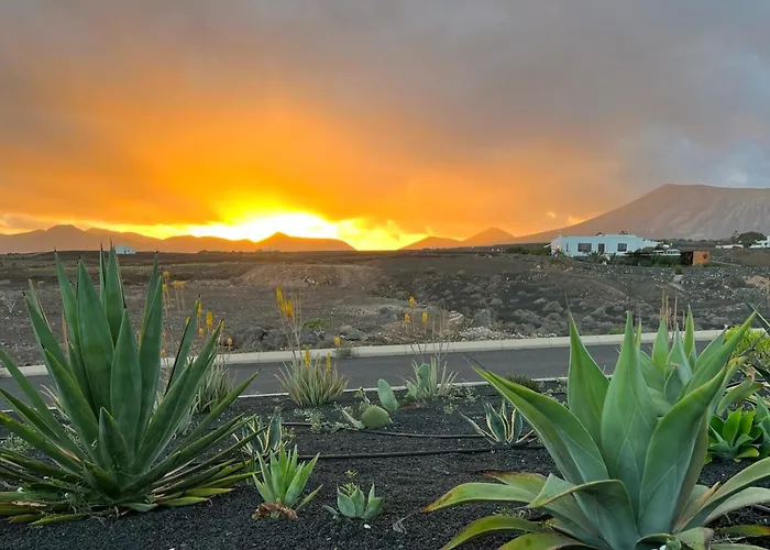 מלון Isolina Boutique - Adults Recommended 4*