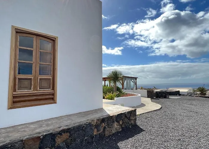 Isolina Boutique - Adults Recommended מלון