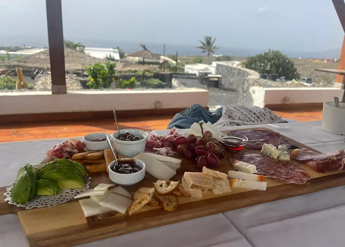 Isolina Boutique - Adults Recommended מלון