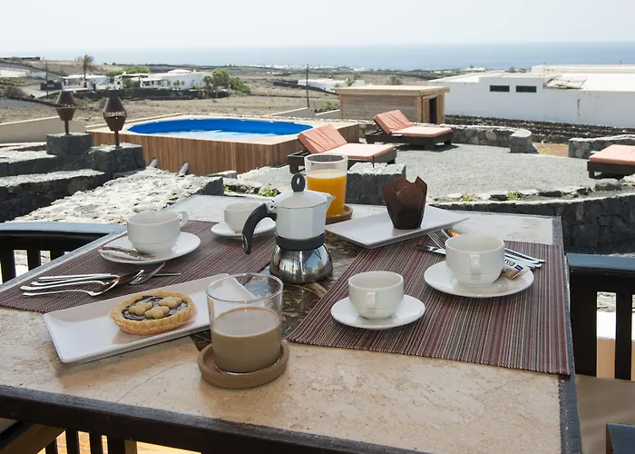 Isolina Boutique - Adults Recommended מלון